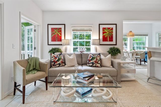 1155 Winding Oaks Circle E 102, Vero Beach, FL 32963