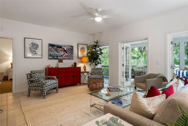 1155 Winding Oaks Circle E 102, Vero Beach, FL 32963