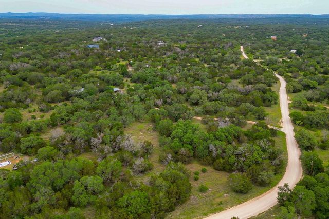 1365 Pedernales Hills RD, Johnson City, TX 78636