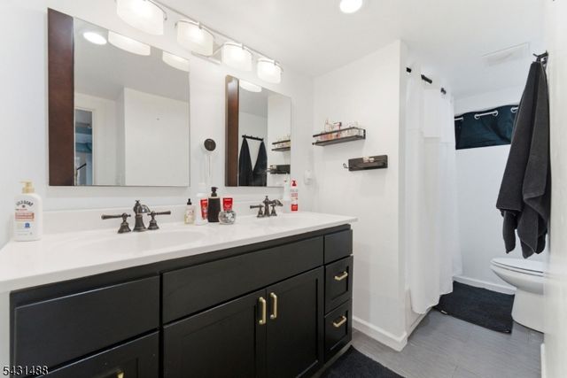663 S Center St, City Of Orange Twp., NJ 07050