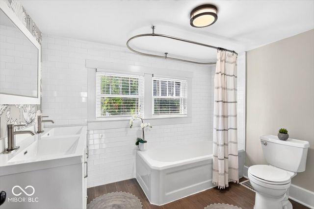 35 E Ketchum Drive, Carmel, IN 46032