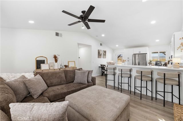 44201 Freer, Lancaster, CA 93536