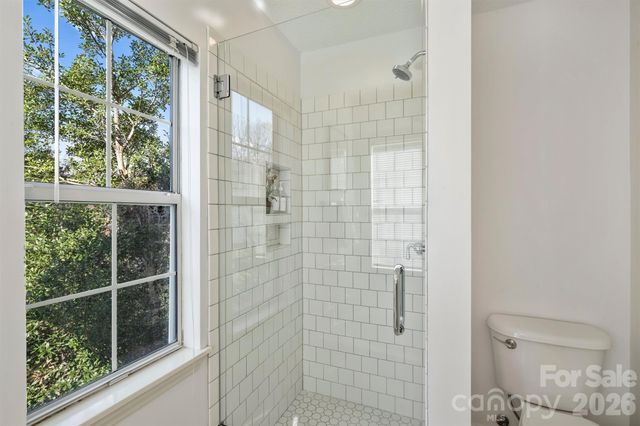 6506 Kentdale Court, Charlotte, NC 28270