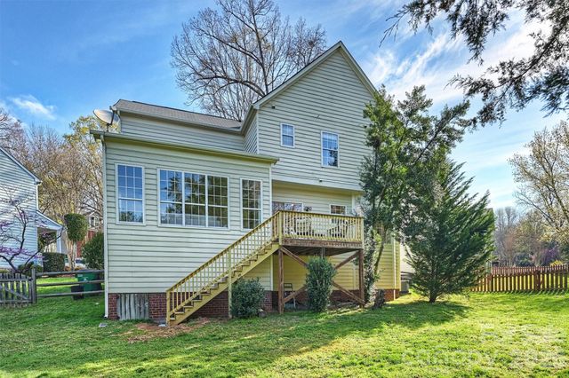 6506 Kentdale Court, Charlotte, NC 28270