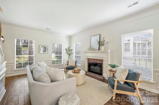 6506 Kentdale Court, Charlotte, NC 28270