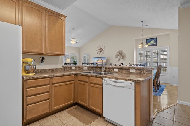 5786 Longwood Dr Unit 203, Murrells Inlet, SC 29576
