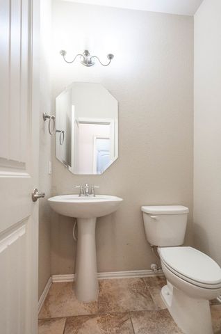 6977 King Ranch Rd, Odessa, TX 79765