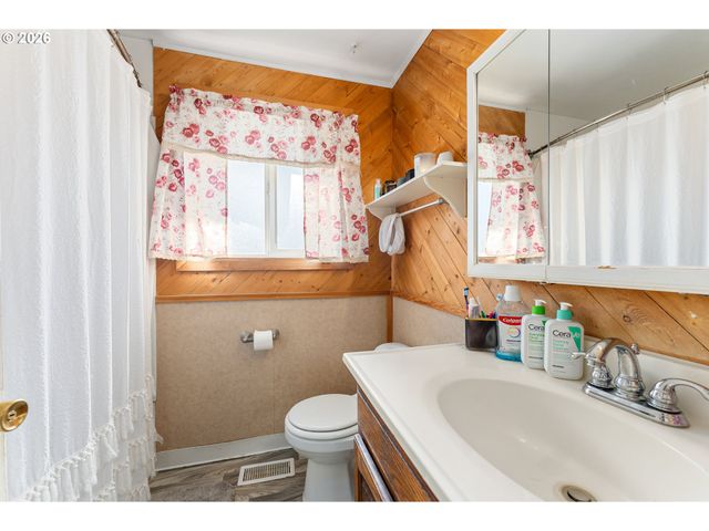 21001 Se Yamhill St, Gresham, OR 97030