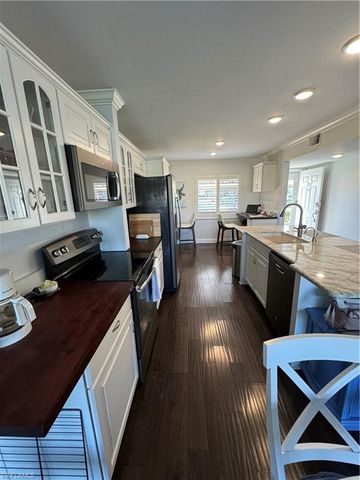 5975 Bloomfield CIR C107, Naples, FL 34112