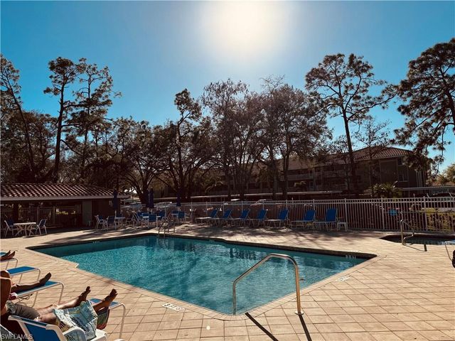 5975 Bloomfield CIR C107, Naples, FL 34112