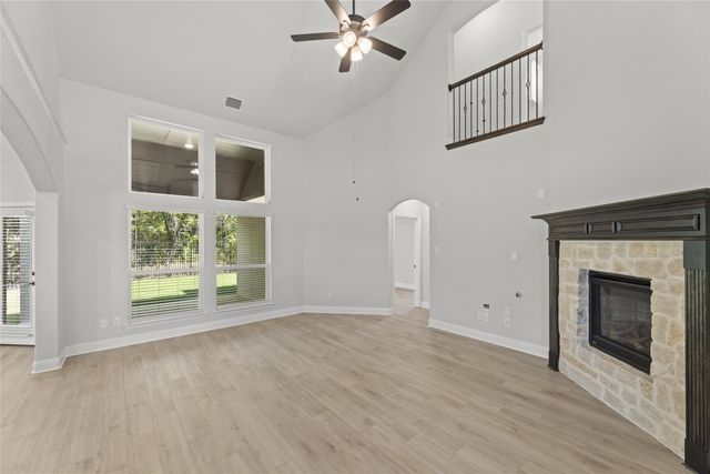 695 Cherry Bark Trail, Waxahachie, TX 75165