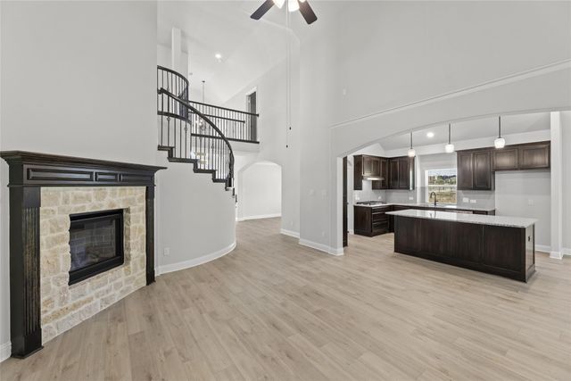 695 Cherry Bark Trail, Waxahachie, TX 75165