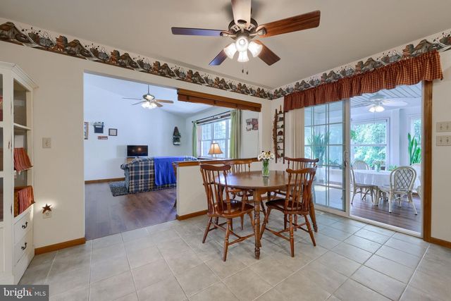 225 COUNTRY DR, Denver, PA 17517