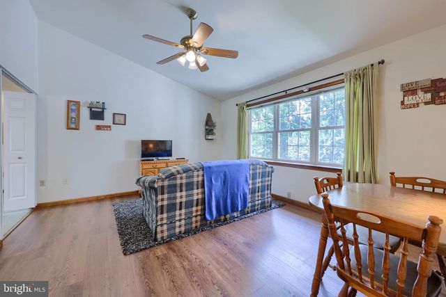 225 COUNTRY DR, Denver, PA 17517