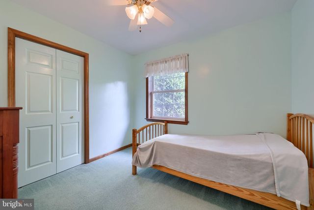 225 COUNTRY DR, Denver, PA 17517