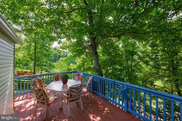225 COUNTRY DR, Denver, PA 17517