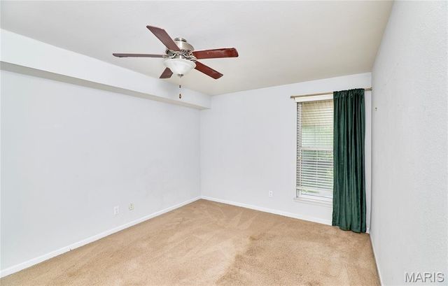 1937 Greenpoint Drive 304, Kirkwood, MO 63122