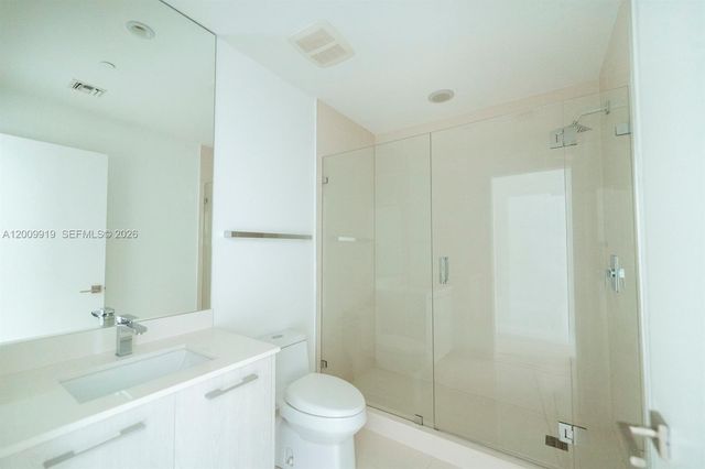 45 SW 9th Street 4906, Miami, FL 33130