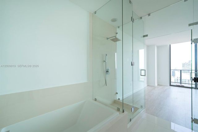 45 SW 9th Street 4906, Miami, FL 33130