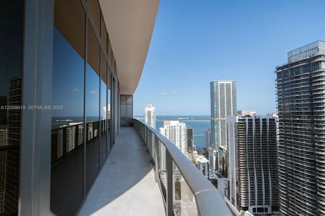 45 SW 9th Street 4906, Miami, FL 33130
