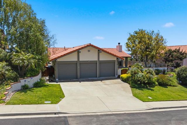 418 Santa Dominga, Solana Beach, CA 92075