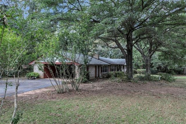 2380 Keys Ferry Road, Jackson, GA 30233