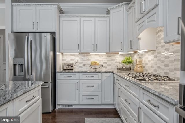 11193 WISTERIA LN, King George, VA 22485