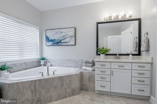 11193 WISTERIA LN, King George, VA 22485