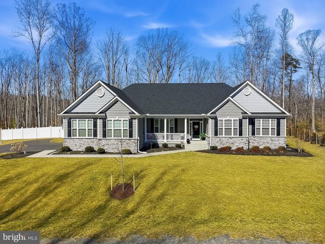 11193 WISTERIA LN, King George, VA 22485