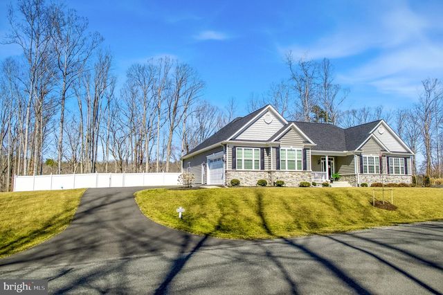11193 WISTERIA LN, King George, VA 22485