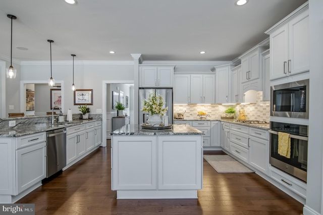 11193 WISTERIA LN, King George, VA 22485