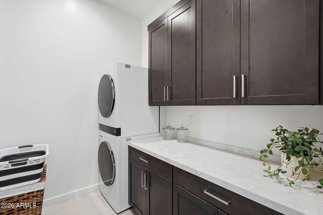 6525 E CAVE CREEK Road 304, Cave Creek, AZ 85331