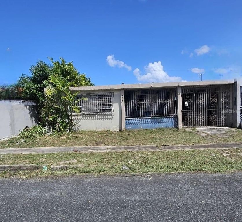 CALLE AVILA URB. VISTAMAR 798, Carolina, PR 00983