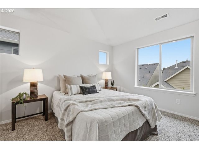 13018 Ne 26TH St, Vancouver, WA 98684