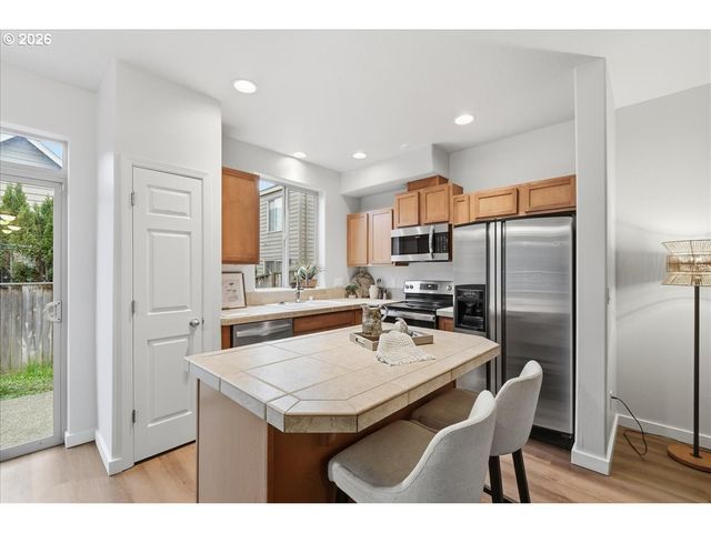 13018 Ne 26TH St, Vancouver, WA 98684