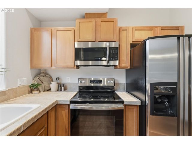 13018 Ne 26TH St, Vancouver, WA 98684