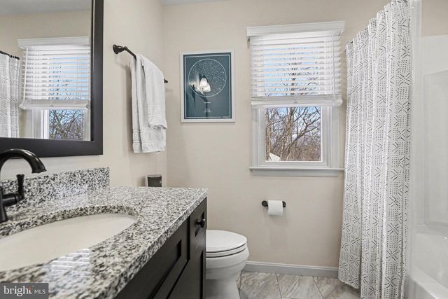 3463 SULLIVAN ST, Mechanicsburg, PA 17050