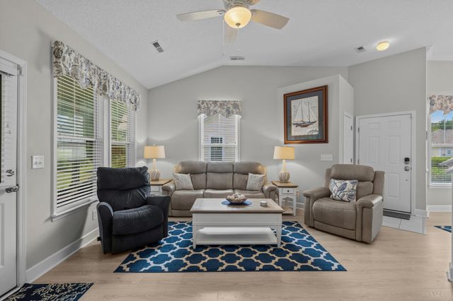 6095 Catalina Dr Unit 2016, North Myrtle Beach, SC 29582