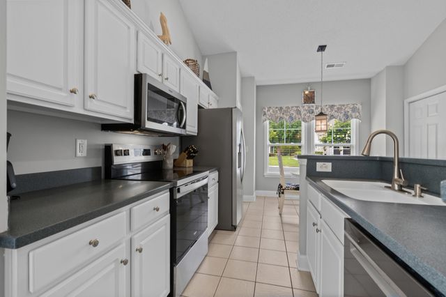 6095 Catalina Dr Unit 2016, North Myrtle Beach, SC 29582