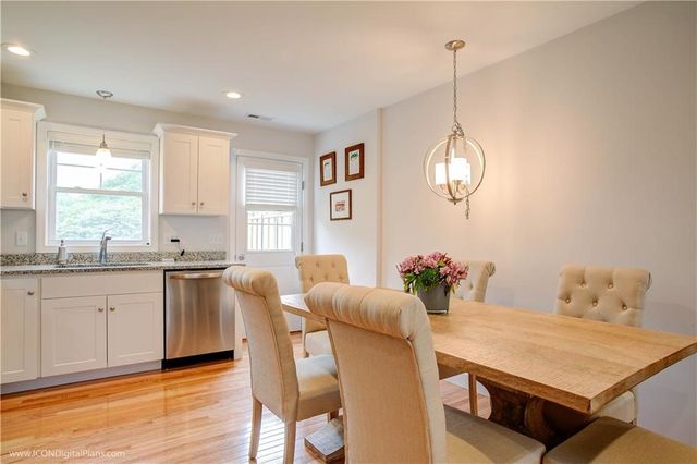 56 Mariner Way, Middletown, RI 02842
