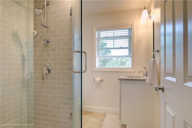 56 Mariner Way, Middletown, RI 02842