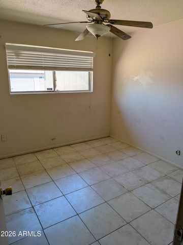432 E EUCLID Avenue, Phoenix, AZ 85042