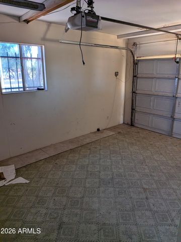 432 E EUCLID Avenue, Phoenix, AZ 85042