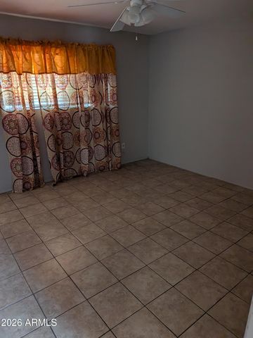 432 E EUCLID Avenue, Phoenix, AZ 85042