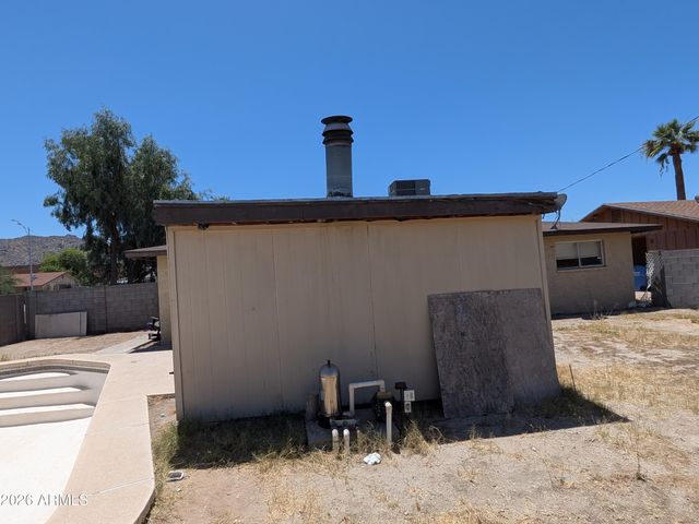432 E EUCLID Avenue, Phoenix, AZ 85042