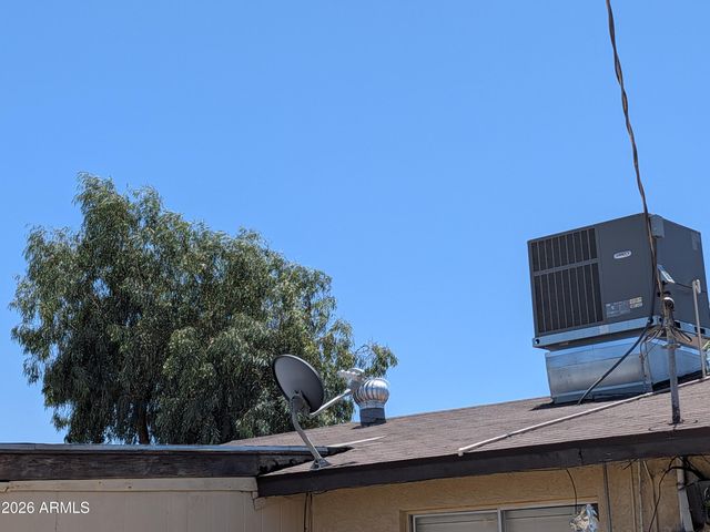 432 E EUCLID Avenue, Phoenix, AZ 85042
