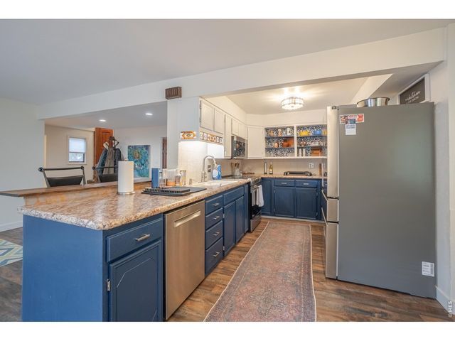 198 Poudre River Rd, Bellvue, CO 80512