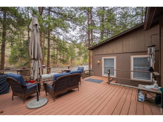 198 Poudre River Rd, Bellvue, CO 80512