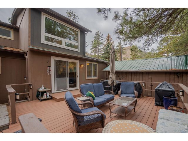 198 Poudre River Rd, Bellvue, CO 80512