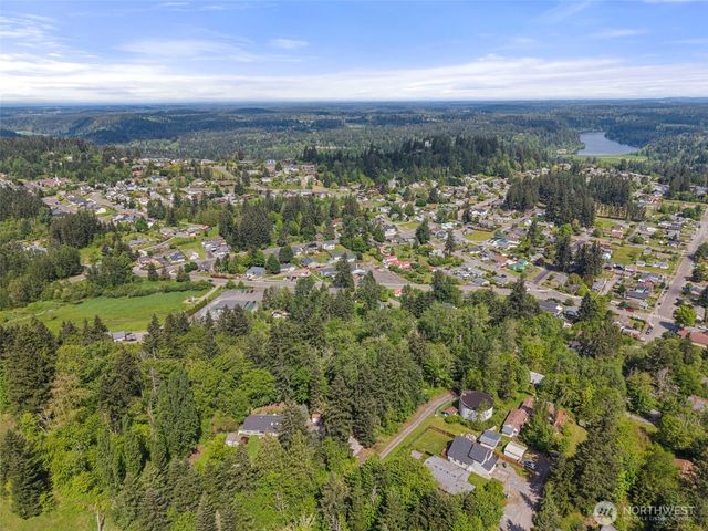 475 Larson Street, Eatonville, WA 98328